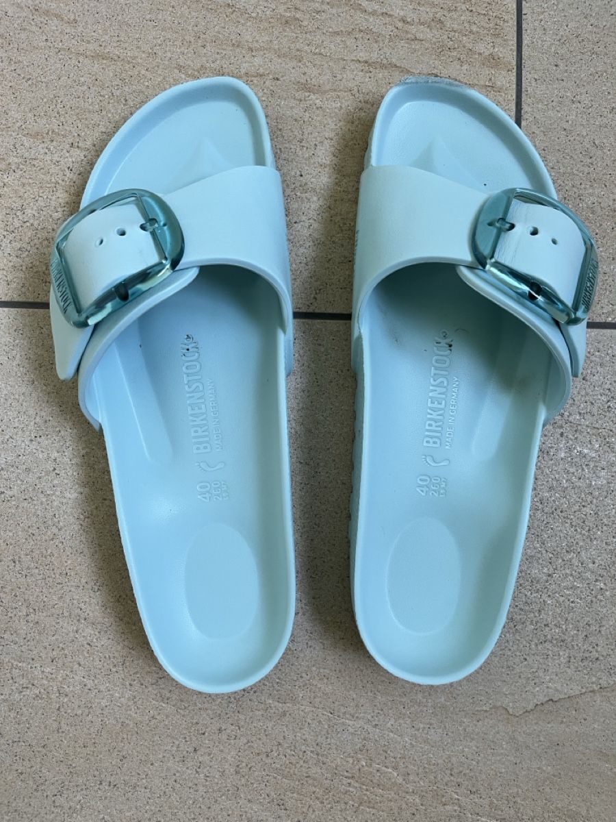 Birkenstock Scarpe da donna: Bequeme Birkenstock hellblau Grösse 40 – Usato da Hochdorf venduto da Forestgreen