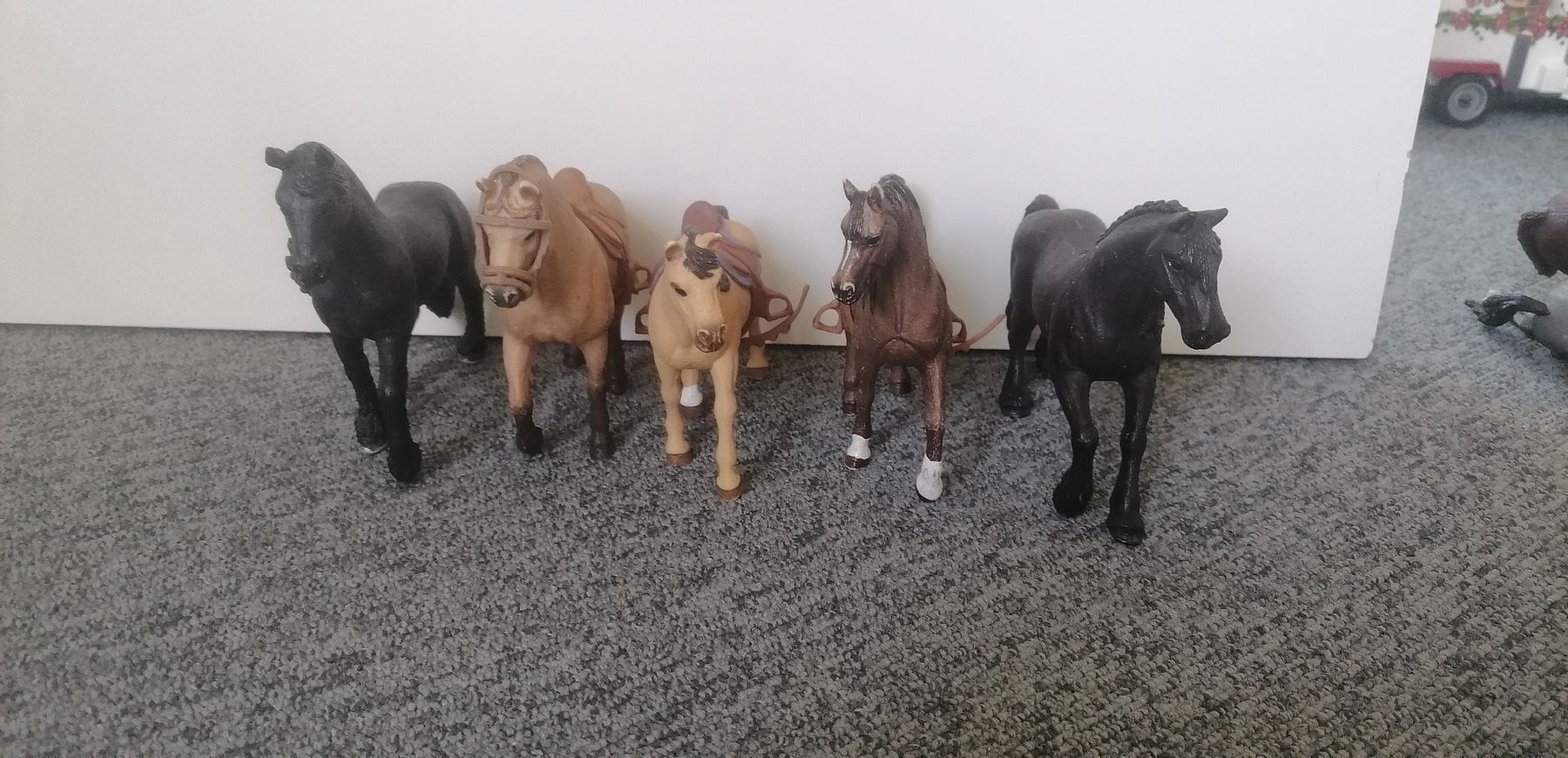 Schleich Giocattoli: Schleich Pferdestall mit div. Zubehör – Usato da Bürglen TG venduto da Fidiburns 3