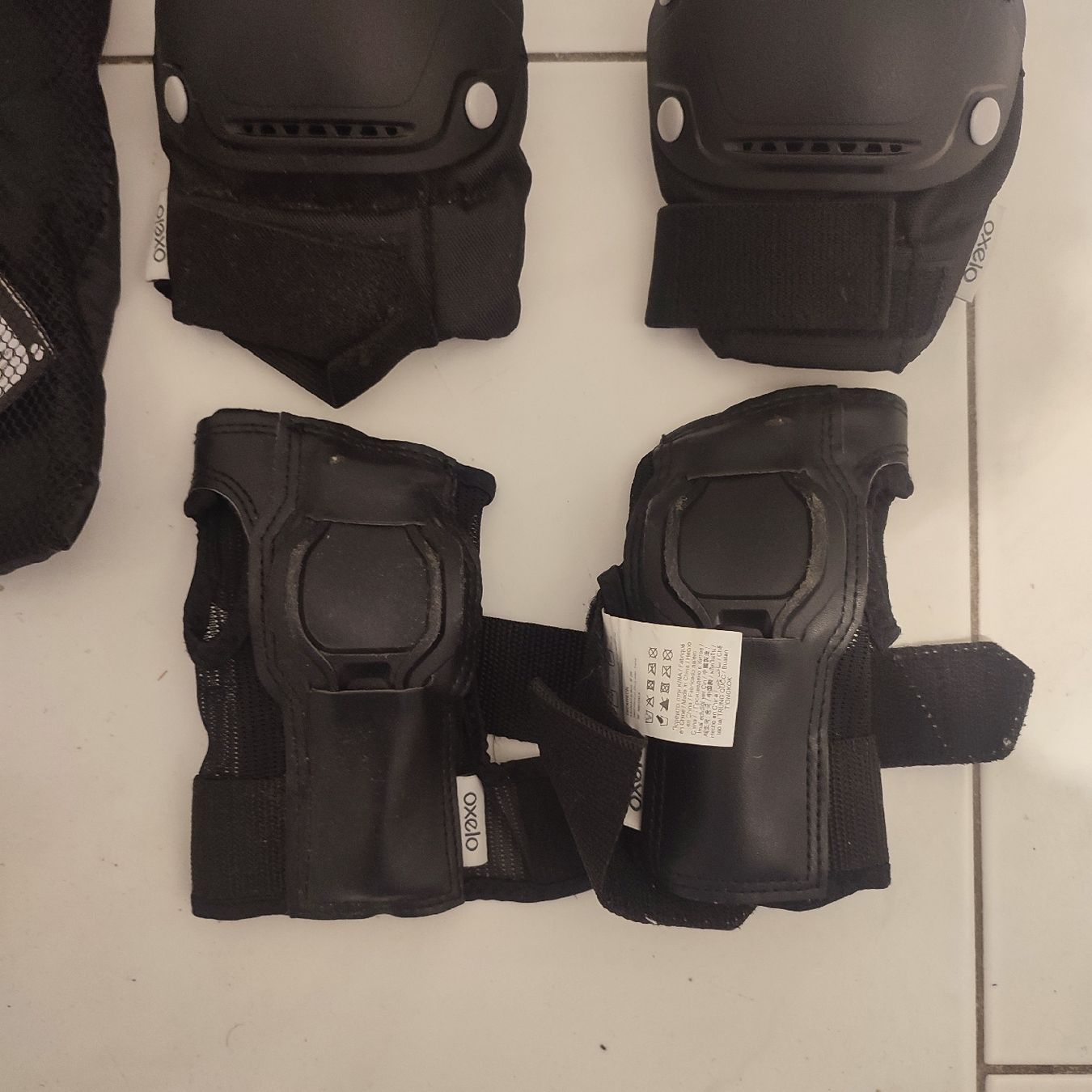 Oxelo Protezioni & Imbottiture: Protektoren Oxelo, Set Gr. S – Usato da Unterägeri venduto da Kudu25 3