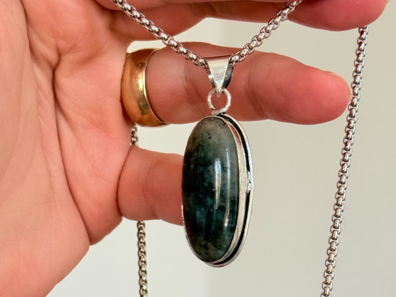 Catenine: Labradorite necklace – Nuovo e nell'imballaggio originale da Genève venduto da AGBERG