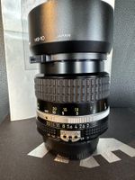 NIKON 85mm f/2 AiS