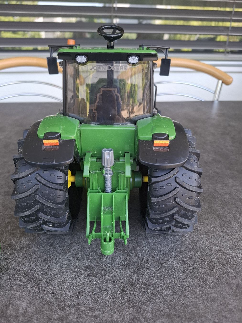 Bruder Jouets: Bruder John Deer  7930 mit Frontlader – D'occasion à Heimberg par Suesigu 2