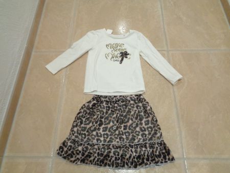 Guess NWT Set, 3J 98