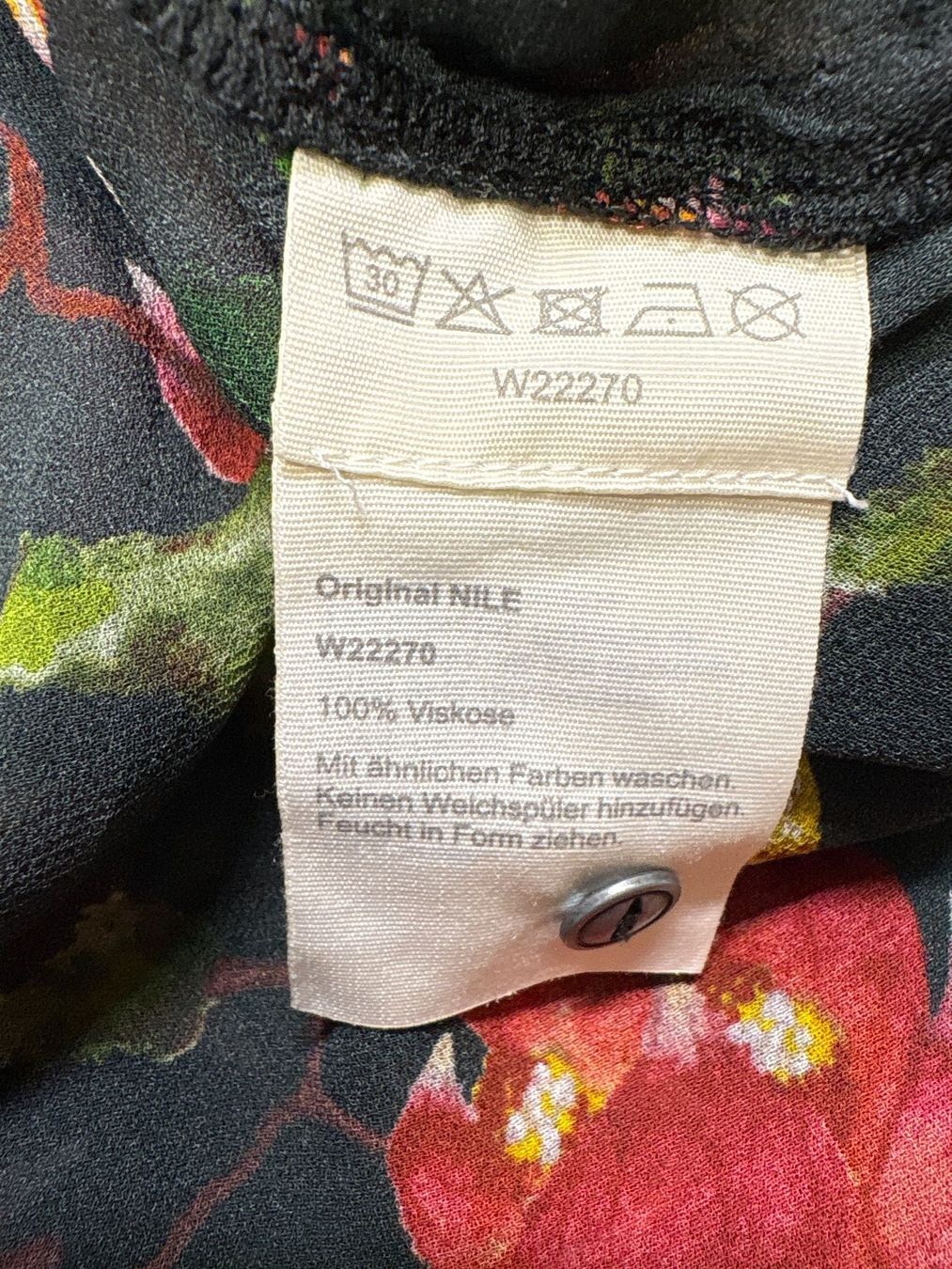 Nile Camicette: Tolle neue Bluse Nile S-M – Nuovo (secondo la descrizione) da Maienfeld venduto da 8796 5