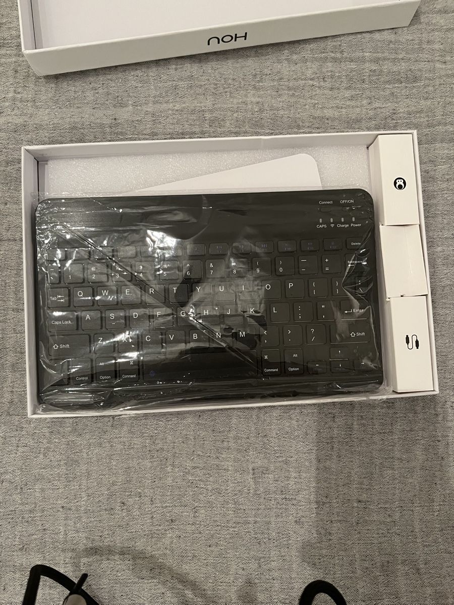Tastiere: Tastatur  – Nuovo e nell'imballaggio originale da Adliswil venduto da rossoelmare 2