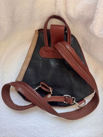 Rucksack Leder beige orange braun grün neuwertig,22x20x10 cm