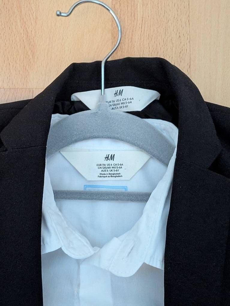 H&M Completi: Anzug + Hemd Gr. 116 – Usato da Dübendorf venduto da stoedt 1