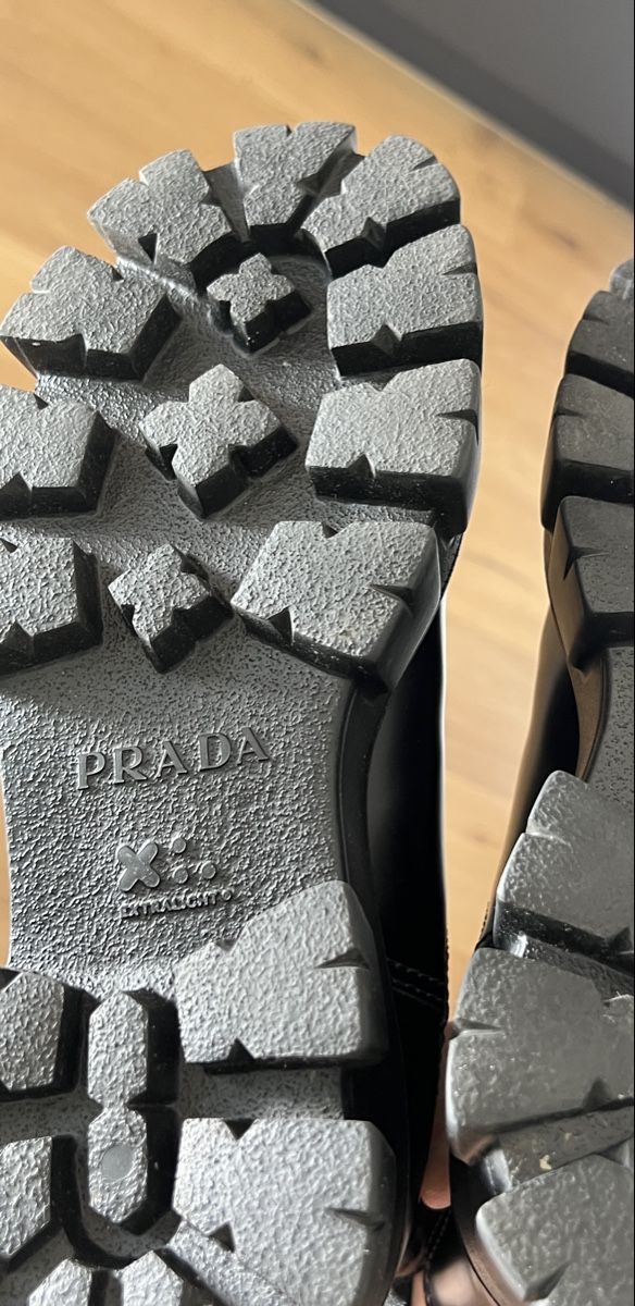 Prada Herrenschuhe: Prada Monolith Herrenstiefel Größe 6.5, 40/41 – Neu (gemäss Beschreibung) aus Zürich von men_5kyy 4