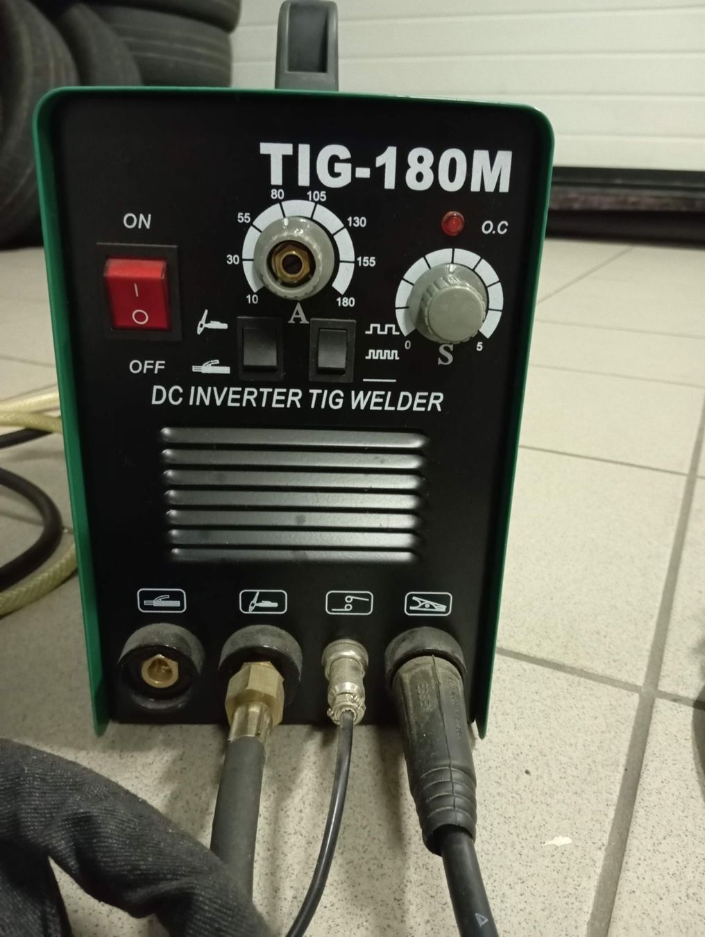 Postes à souder: TIG 180A – D'occasion à Maroggia par Mecca74 1