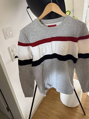 Guess Pullover