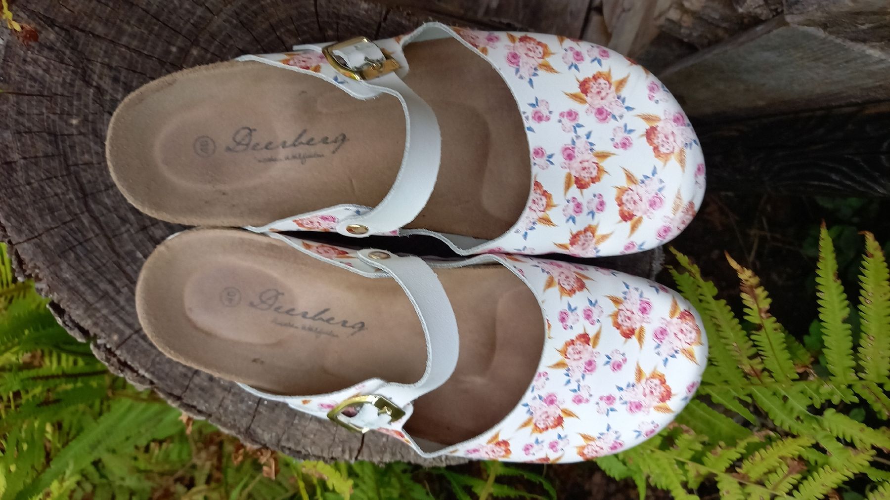 Deerberg Scarpe da donna: Deerberg  Schuhe mit Blumenmuster Grösse 40  – Usato da St. Gallen venduto da Otterndorf