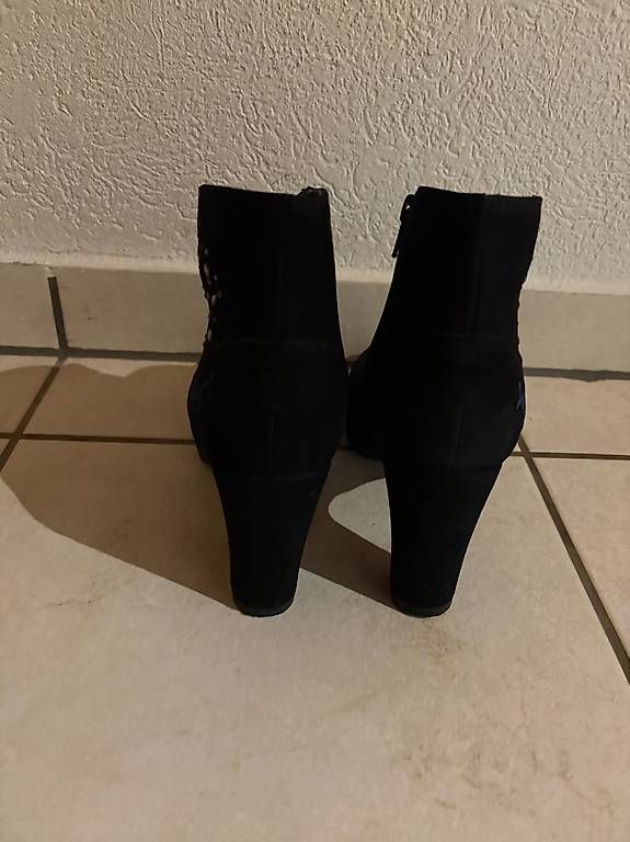 Desigual Scarpe da donna: Desigual Stiefeletten Grösse 40 – Nuovo (secondo la descrizione) da Niedermuhlern venduto da Brunnenthal 1