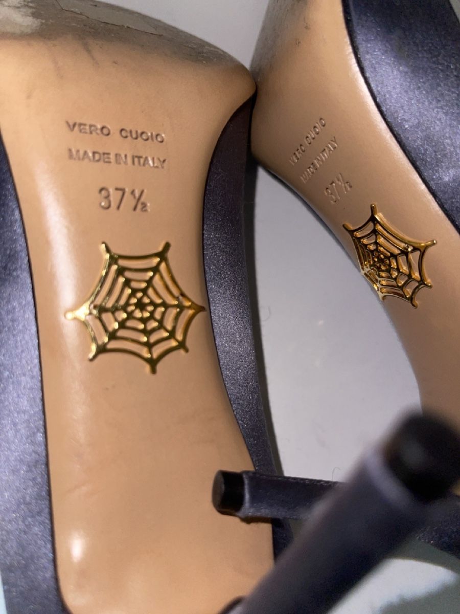 Charlotte Olympia Damenschuhe: Charlotte Olympia dark grey heels size 37.5 – Gebraucht aus Lugano von cri_djb 7