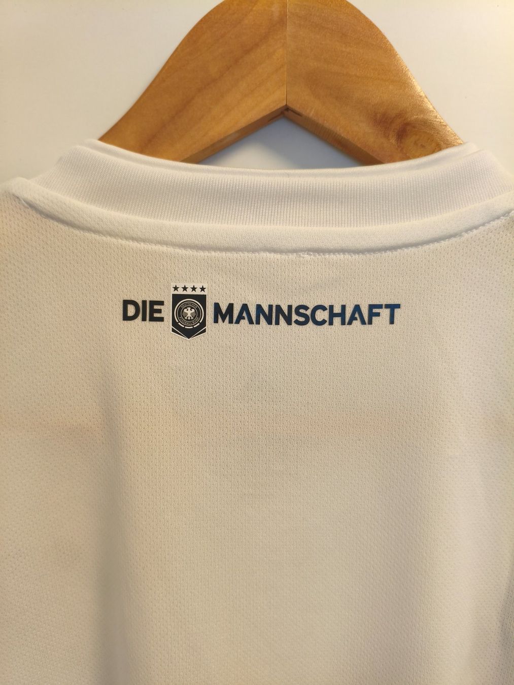 Adidas Canottiere & Pantaloni: Germany DFB Home shirt 2018 – Nuovo (secondo la descrizione) da Zürich venduto da gds90 3