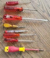 Diverse Schraubenzieher Set - Ideal für Heimwerker Projekte