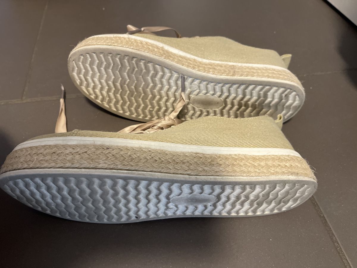 Benetton Damenschuhe: Benetton Schuhe, Gr. 38, Top Zustand – Neu (gemäss Beschreibung) aus Zürich von Belisimo 2