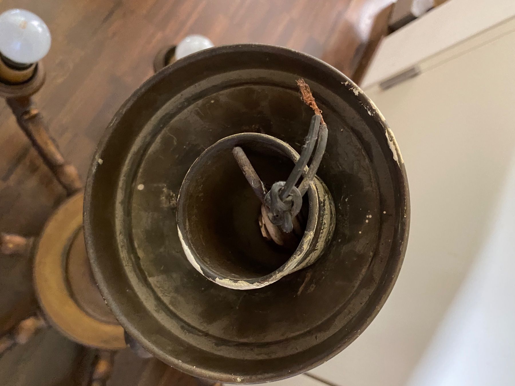 Lampadari & plafoniere: Kronleuchter 8-flammig  20 kg – Usato da Basel venduto da ota_2f9m 5