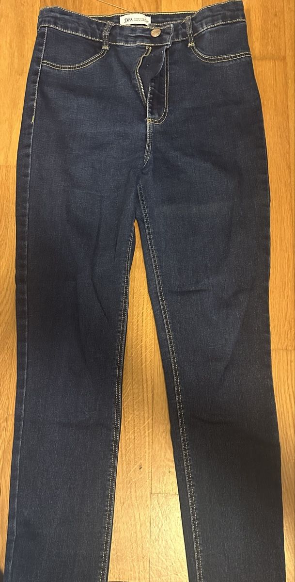 Zara Jeans: Zara Hose  – Neu (gemäss Beschreibung) aus Aesch BL von fjo_9265