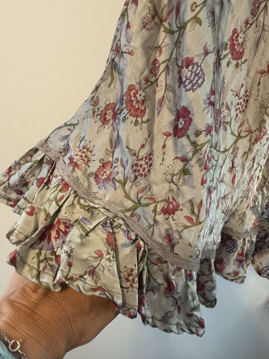 Nile Vestiti: Nile Seidenkleid  – Usato da Obfelden venduto da cesarina10 2