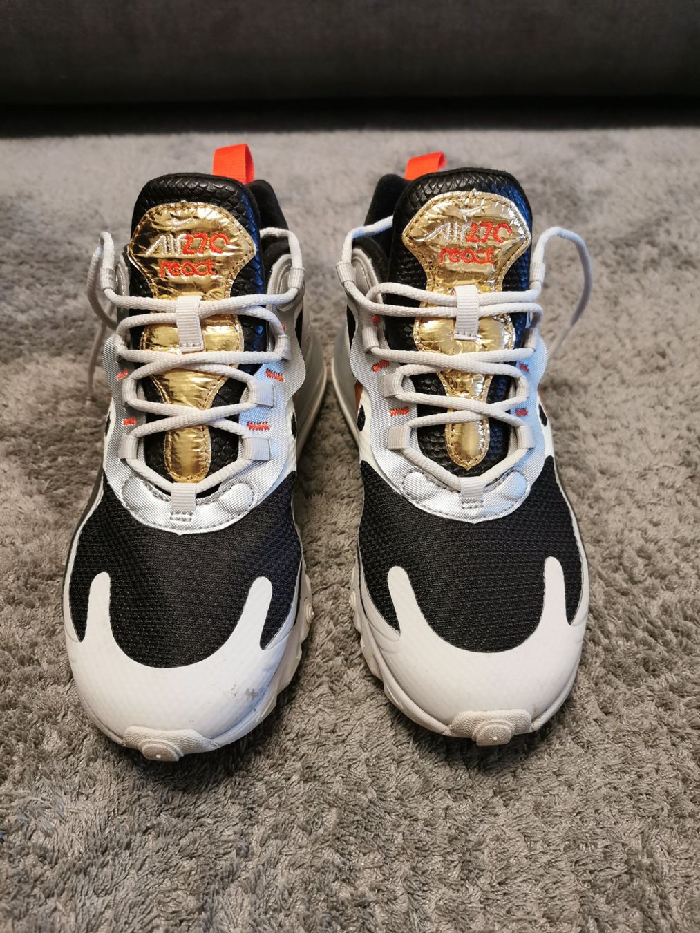 Nike Scarpe da donna: Nike Air 270 React Grösse 37.5 – Usato da Gunzgen venduto da 0Aurin0 1