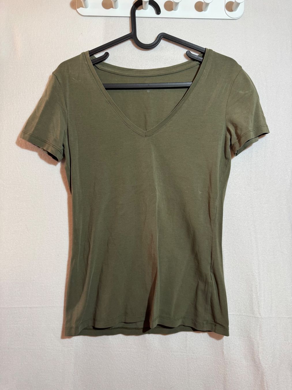 C&A Tops: Olivgrünes Basic Top Von C&A Gr. XS – Gebraucht aus Grosswangen von second_hand_dress