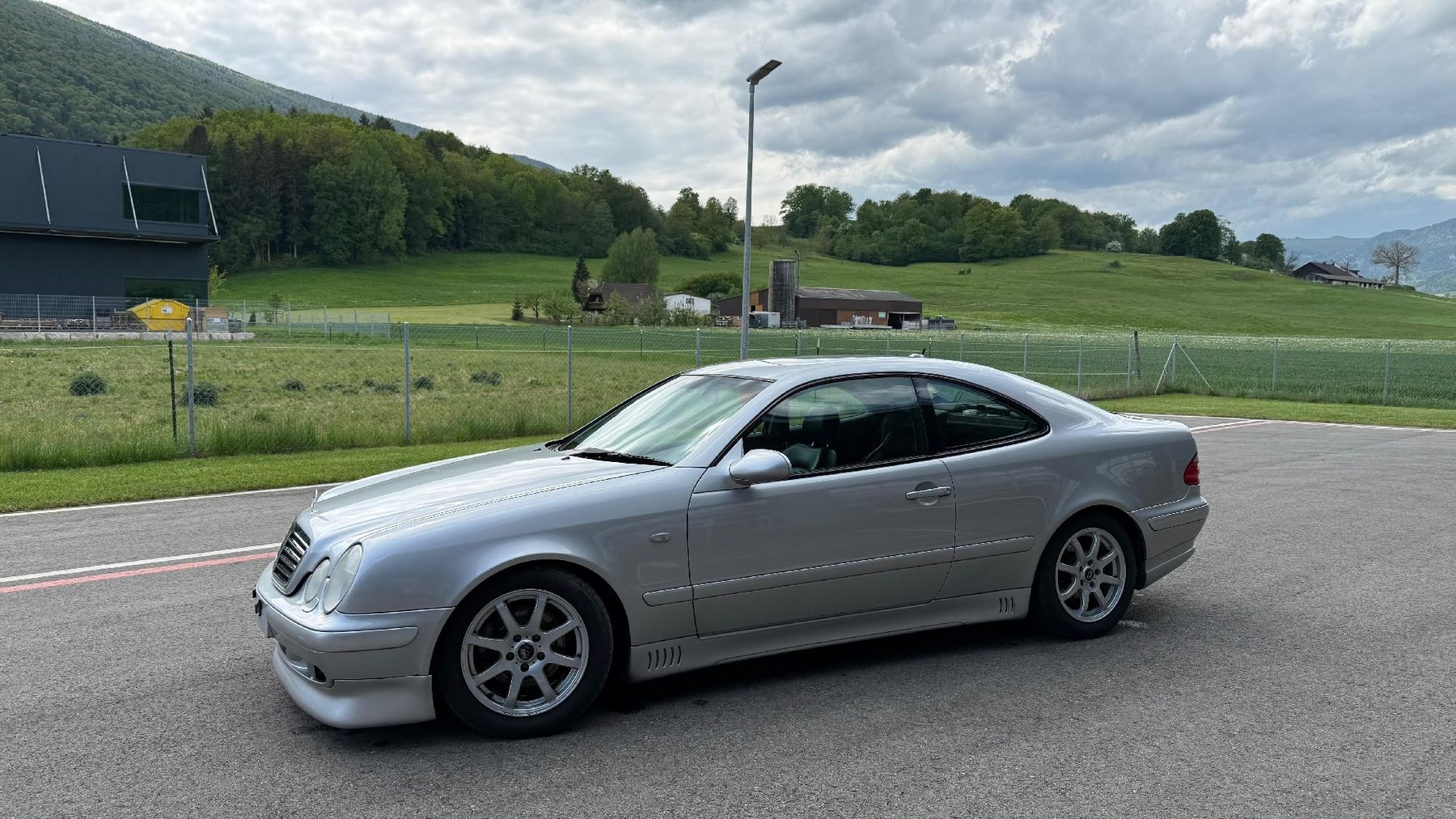 Mercedes-Benz Automobili: Mercedes CLK 230 Kompressor – Usato da Neuendorf venduto da SimVo_Gt86 2