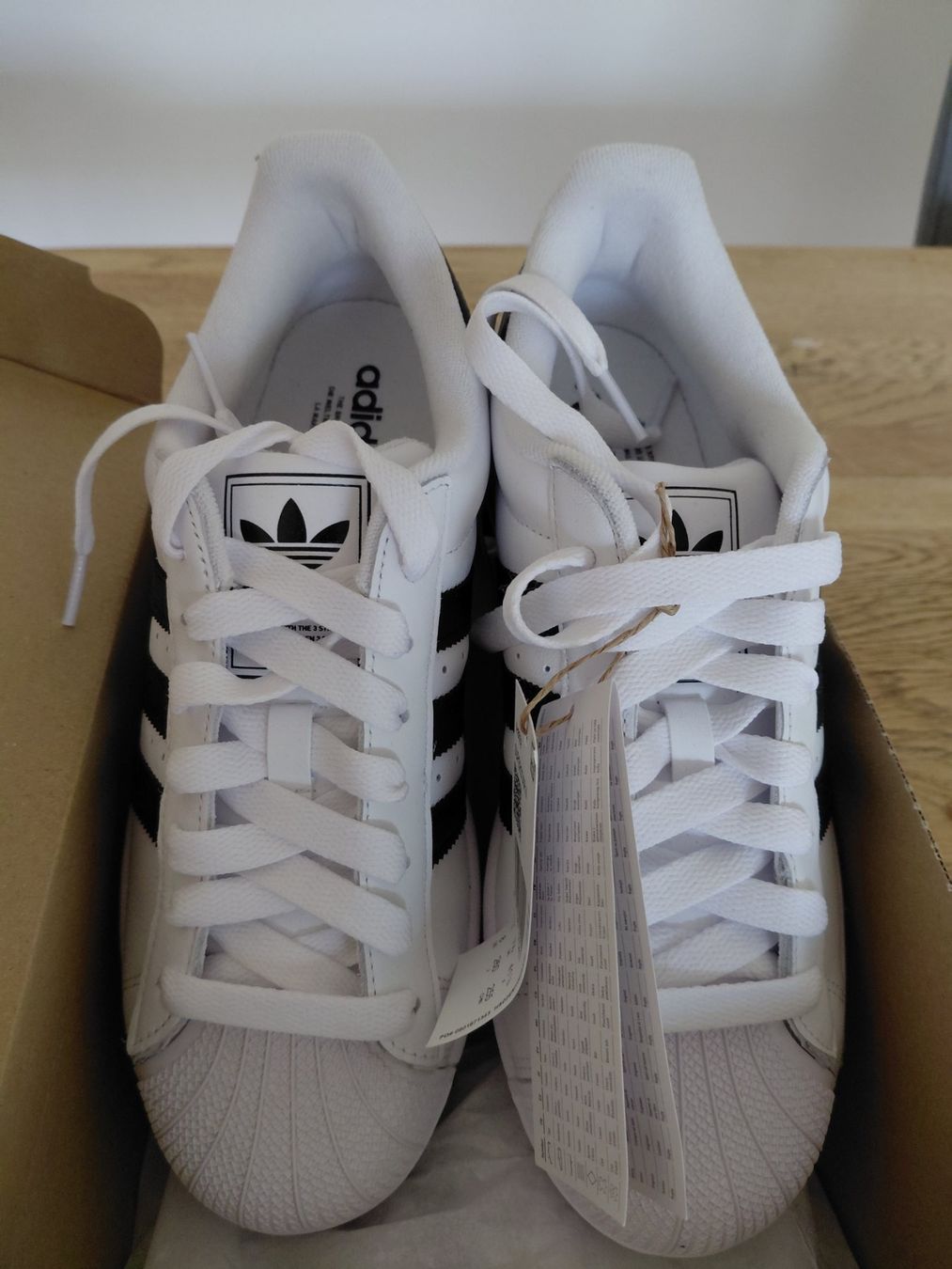 Adidas Scarpe da uomo: SUPERSTAR II UNISEX - US 8 – Nuovo e nell'imballaggio originale da Gossau SG venduto da Zelte 2