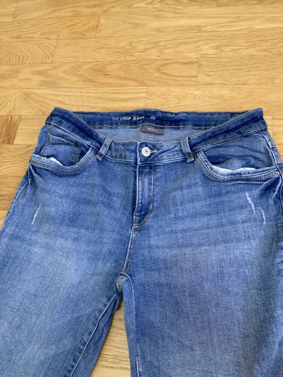 Jeans: Jeans dreiviertel Gr. 44 – Nuovo (secondo la descrizione) da Thun venduto da Vans_98 1