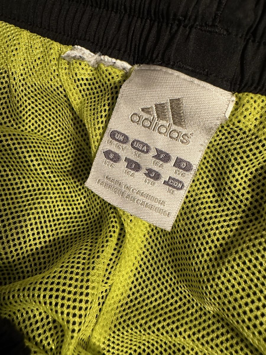 Adidas Pantaloni: Adidas Hose  – Usato da Obfelden venduto da cesarina10 7
