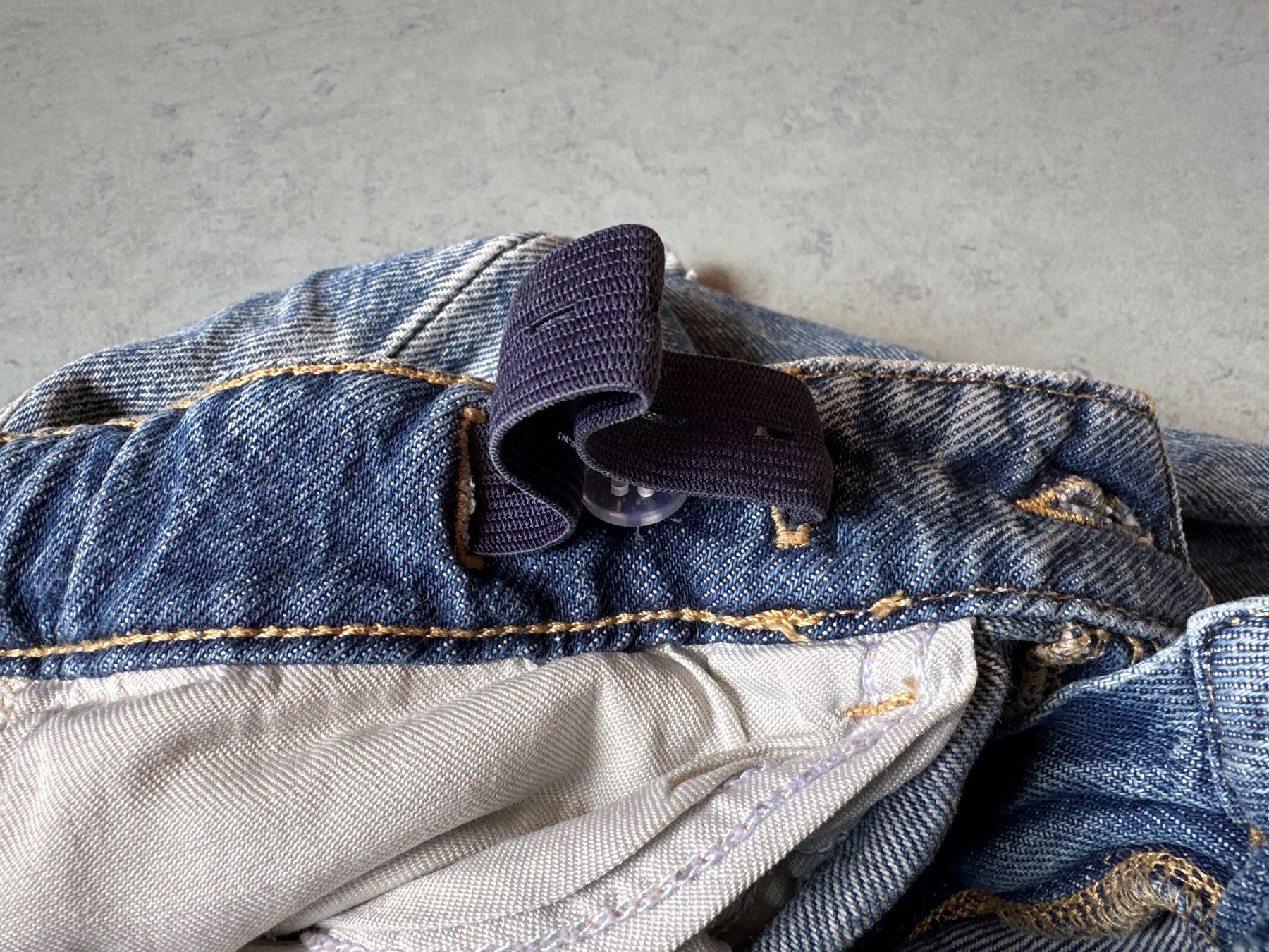 Jeans: Baggy-Jeans Gr 154 – Usato da Grüningen venduto da lovinho 2