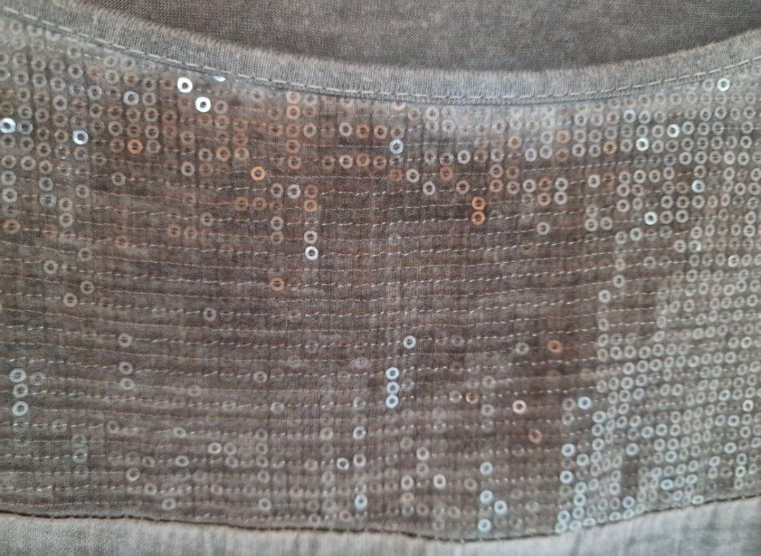 Camicette: Silbernes Glitzer-Top, Grösse M/L, neuwertig – Usato da Sursee venduto da Aniri 1