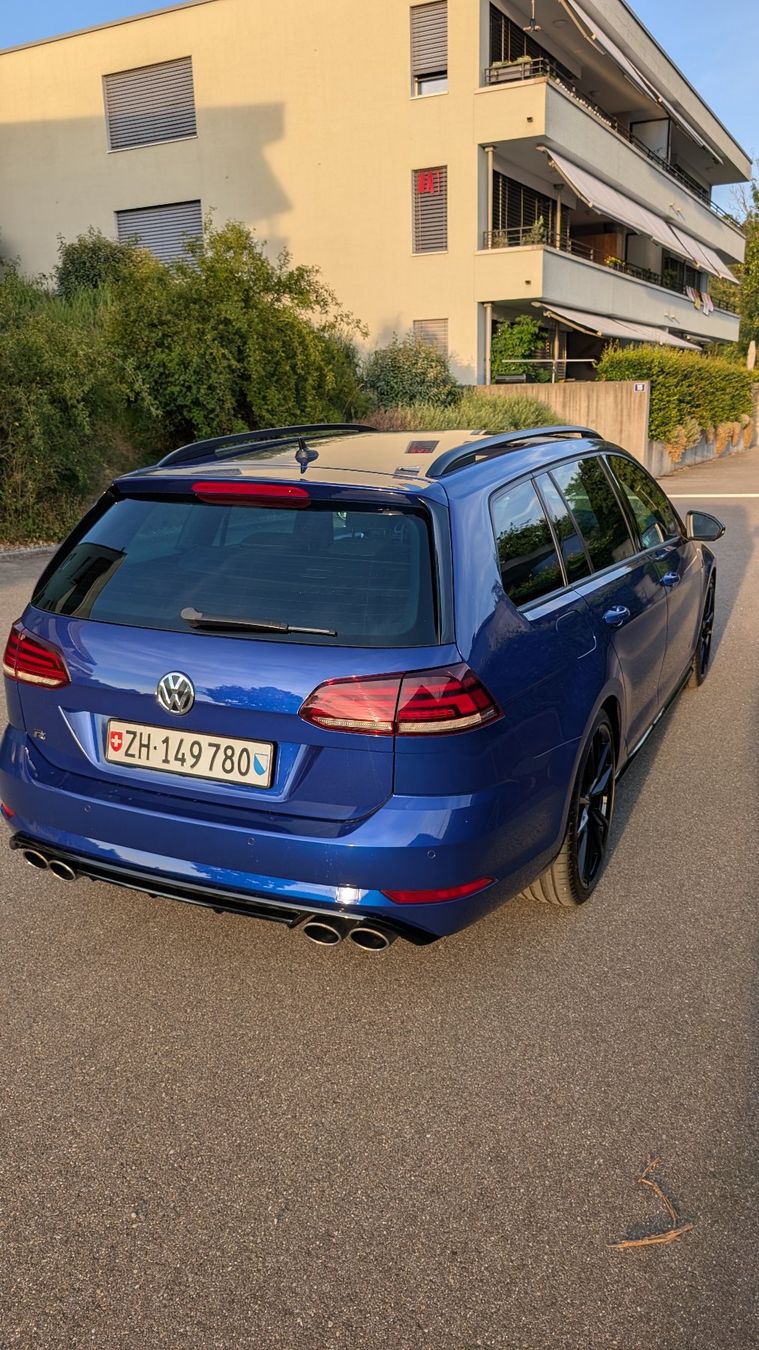 VW Automobili: VW Golf 7 R Variant 2.0 TSI DSG 4Motion – Usato da Winterthur venduto da mrwhiteheads 4