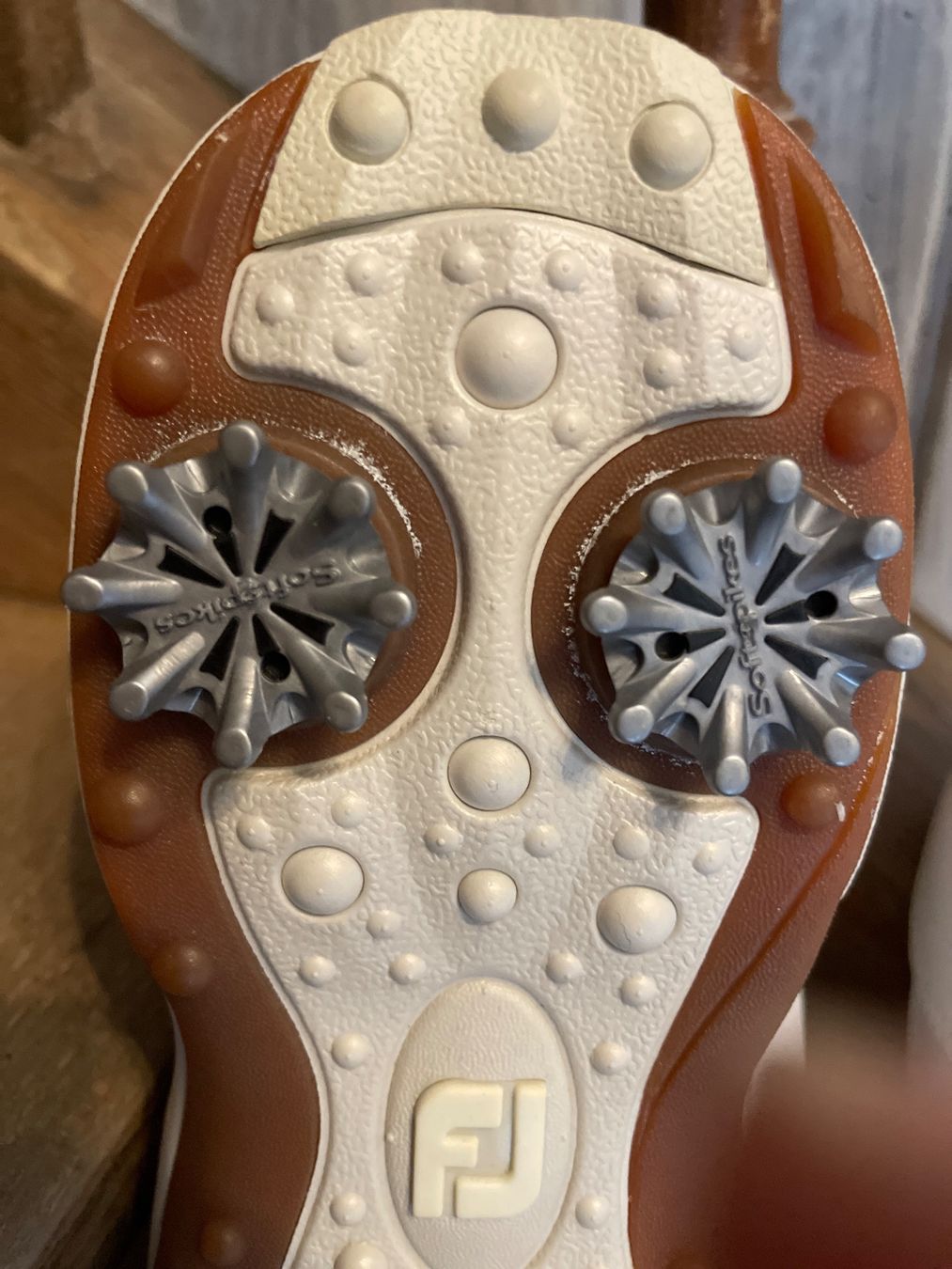 Scarpe da donna: FootJoy Damen Golfschuhe, mit Softspikes, Gr. 40.5 – Usato da Baar venduto da koala9 8