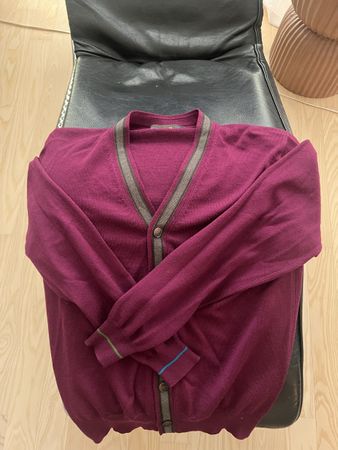 Etro Strickjacke V-Ausschnitt Weinrot Grösse S Made in Italy