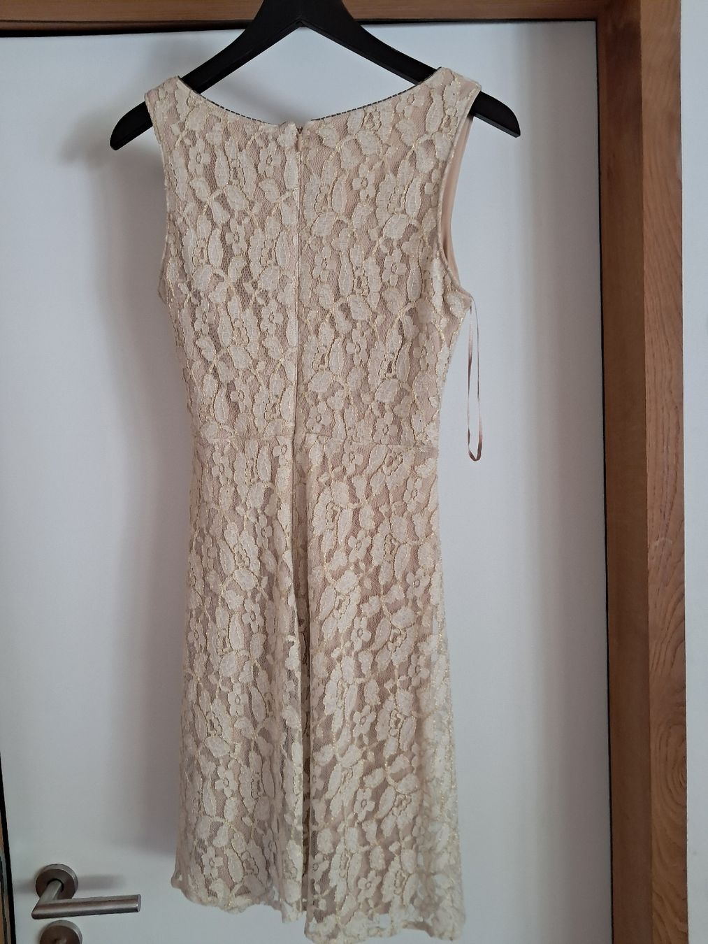 Vestiti: Sommerkleid oder Festkleid Gr.38 – Usato da Huttwil venduto da T.Lanz23 1