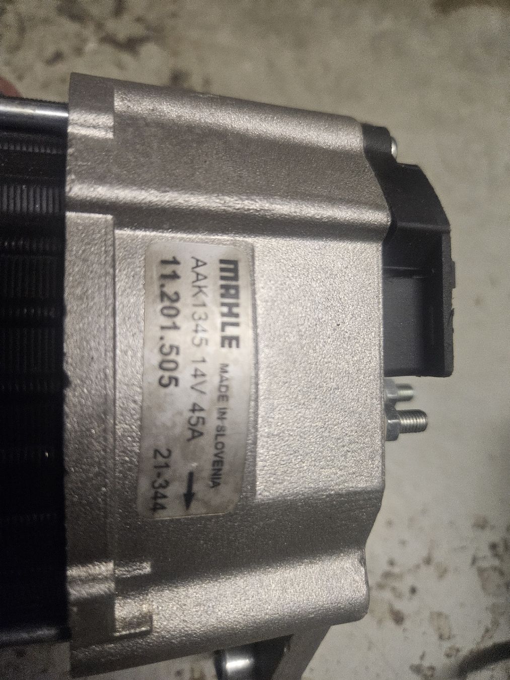 Toutes les pièces détachées: Alternator Neu! – Neuf (Voir description) à Bauma par Maese1980 3