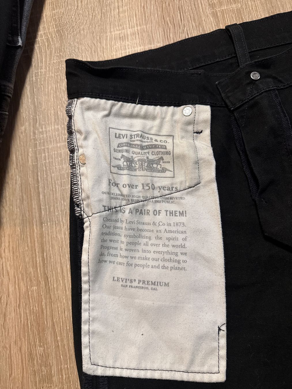 Levi's Jeans: Schwarze Levi’s Jeanshose 511 – Usato da Moutier venduto da Ste018 6