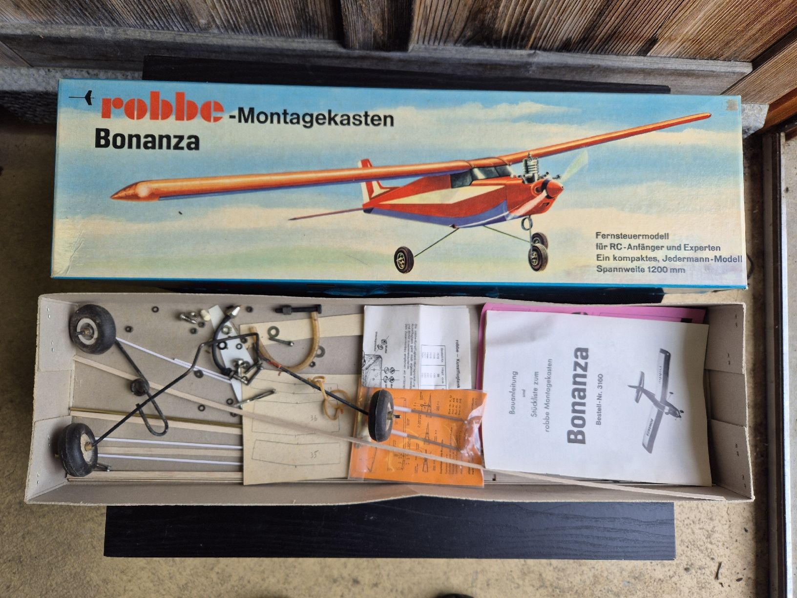 Kit di modellismo & Modellini statici: Karton mit Kleinteilen Bonanza robbe – Usato da Wattenwil venduto da hps_z6w9