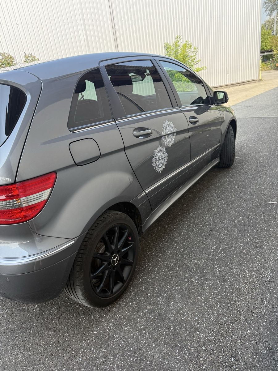 Mercedes-Benz Automobili: Mercedes Benz B200 Turbo – Usato da Luzern venduto da CocoLoco82 4