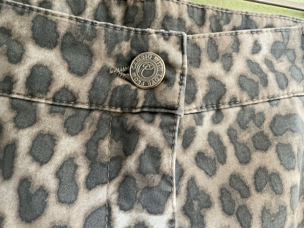 Cambio Pantaloni: Cambio pantalon motifs léopard - stretch – Nuovo (secondo la descrizione) da Corseaux venduto da Mililaforet75 5