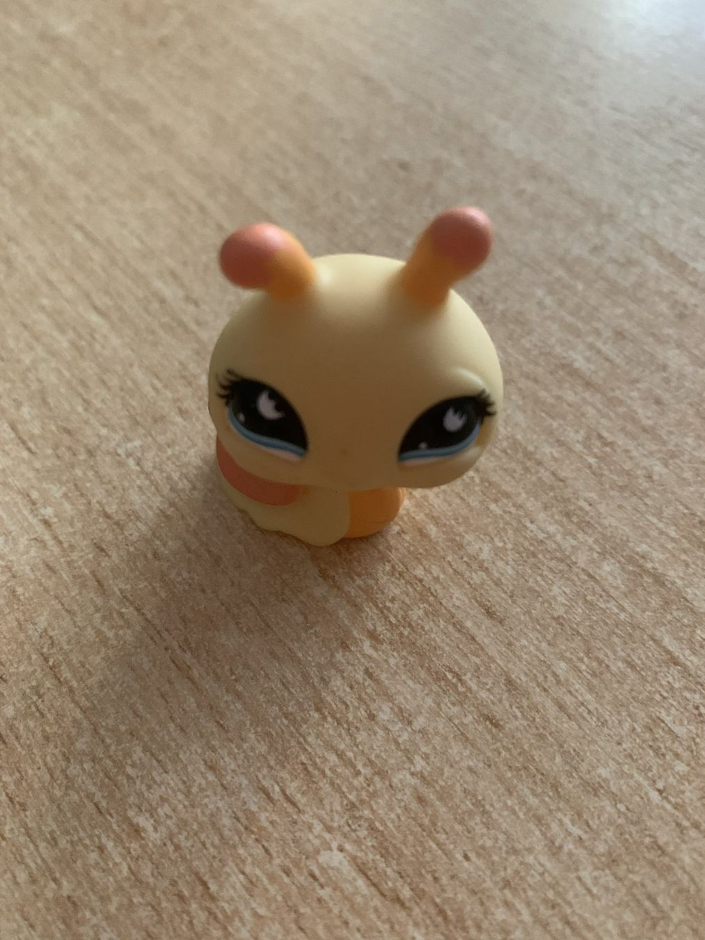 Hasbro Statuette: Littlest Pet Shop Schnecke 890 – Usato da Reinach BL venduto da con_ync2 1