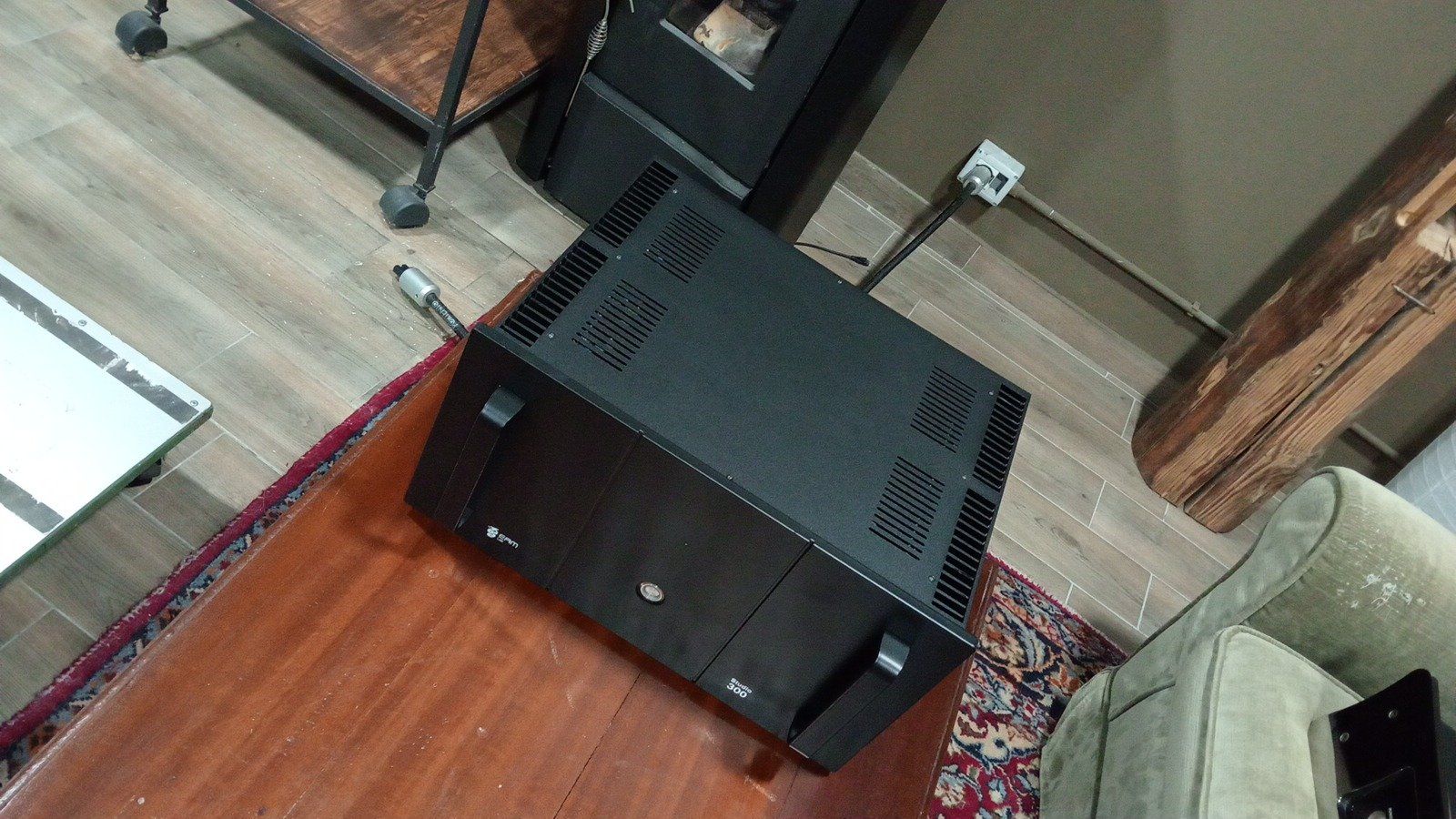Amplificateurs: Ex Demo EamLab Studio 300 power amplifier - Classes A - AB – Neuf avec emballage d'origine à St-Cergue par per_6cx5 4