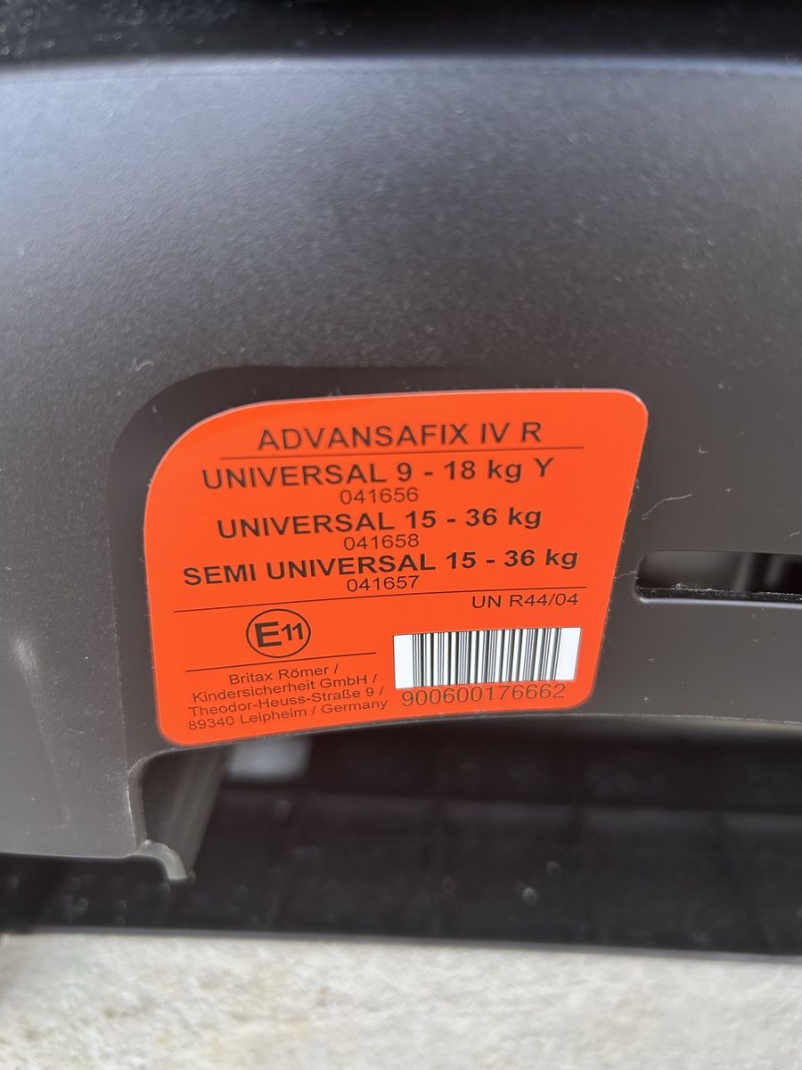Britax Römer Seggiolini per auto: Britax Römer Advansafix IV R – Usato da Diepflingen venduto da Morla30 3