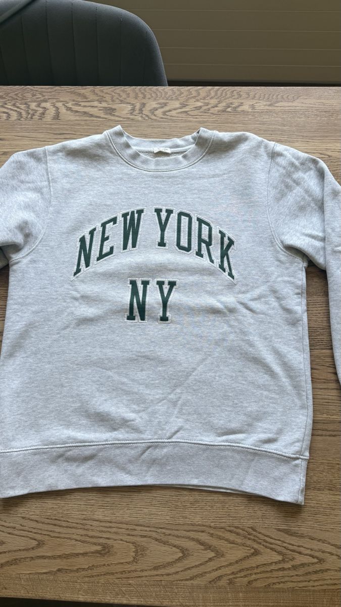 Brandy Melville Pulls & Sweat-shirts: Brandy Melville Pullover – D'occasion à Kloten par S_m00 1