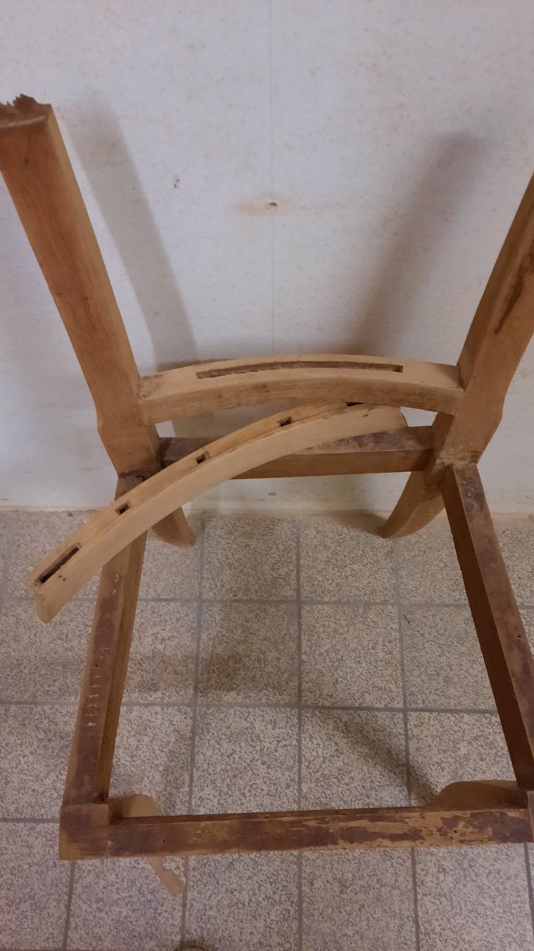 Sedie: antik  Stuhl – Usato da Kilchberg ZH venduto da Ernzi47 1