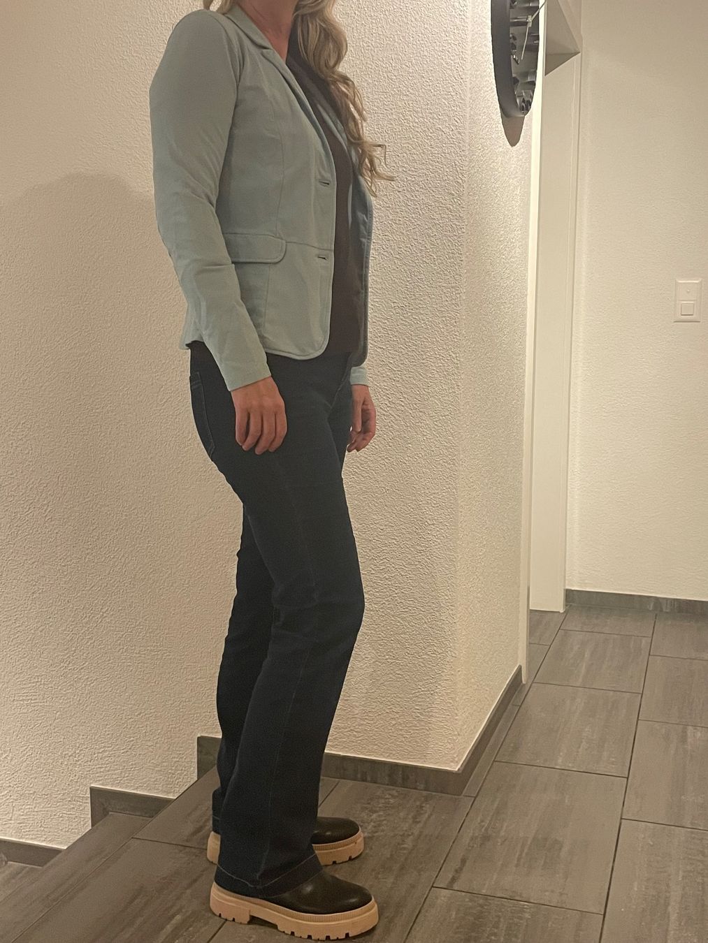 Giacche: Hellblauer/ türkis Blazer, Top Zustand, Gr. 36 – Usato da Immensee venduto da Tscharro 1