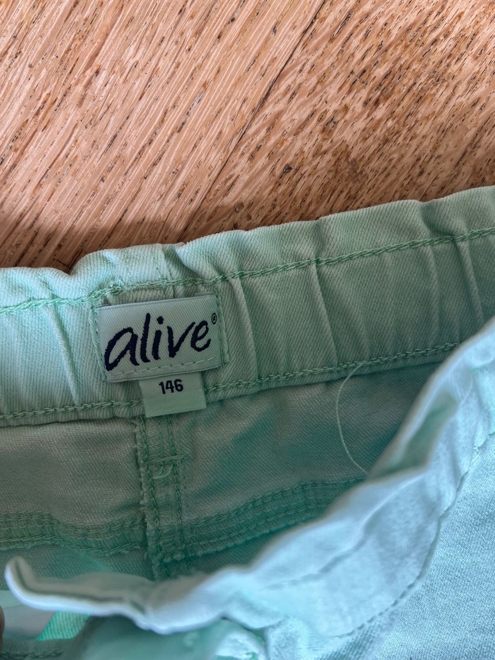 Pantalons: Hose 146 – D'occasion à Beinwil am See par brigittehug 2