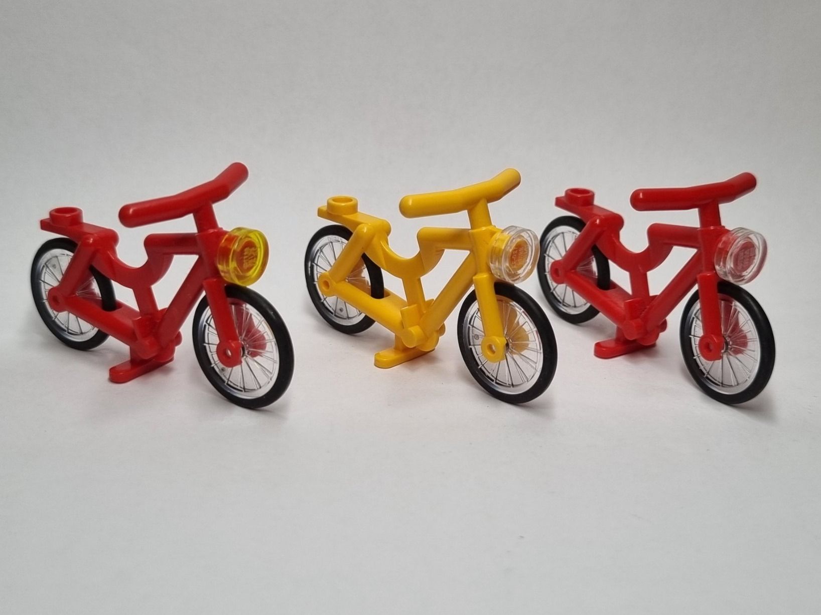 Lego Jeux de construction: LEGO 3x 4719c02 Bicycle with Trans-Clear Wheels – D'occasion à Basadingen par NekoBricks