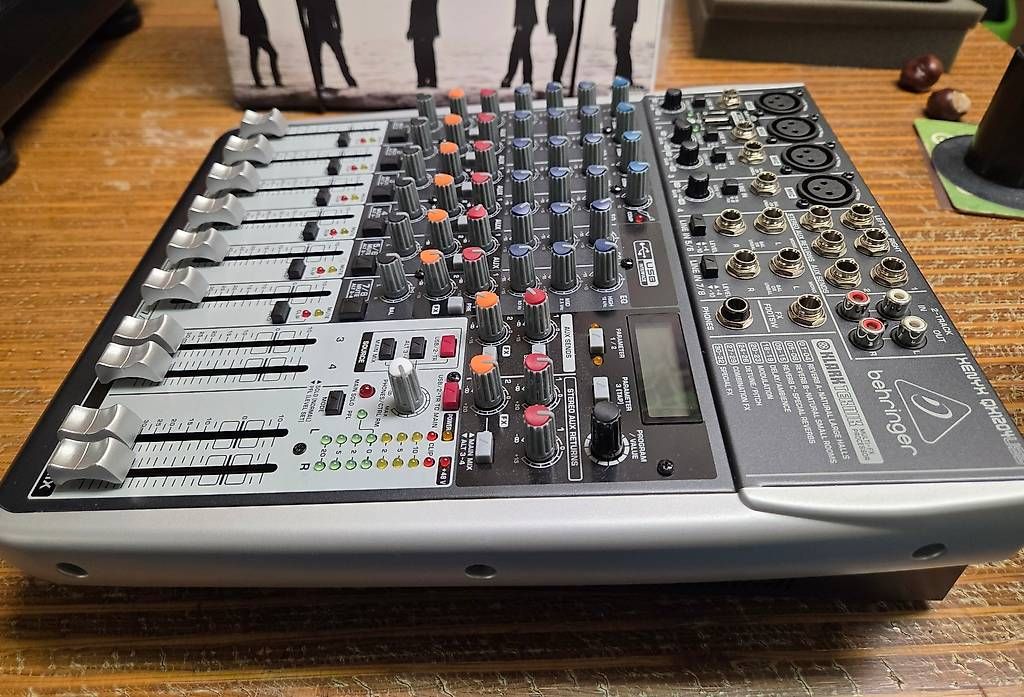 Behringer Mischpulte: Behringer Xenyx QX 1204USB Mischpult – Gebraucht aus Gossau SG von MihaiEngineer 1