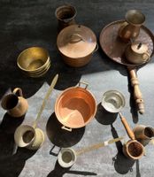Konvolut altes Kupfer- und Messing-Küchenutensilien